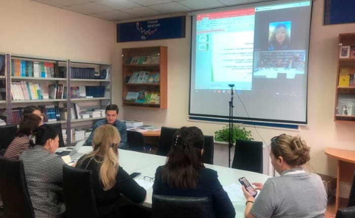 A Meeting of the Academic Committee Was Held at the Faculty of Business and Management