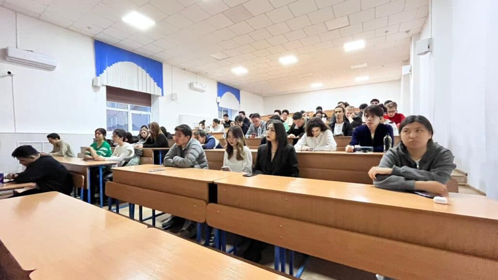 Esil University-де «Экономист» күніне арналған «Экономика және маркетинг» кафедрасының аптасы өтті