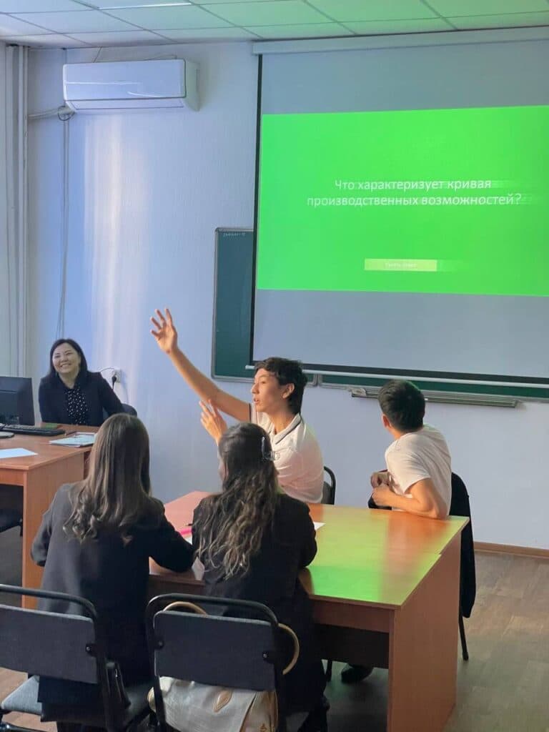 Esil University-де «Экономист» күніне арналған «Экономика және маркетинг» кафедрасының аптасы өтті
