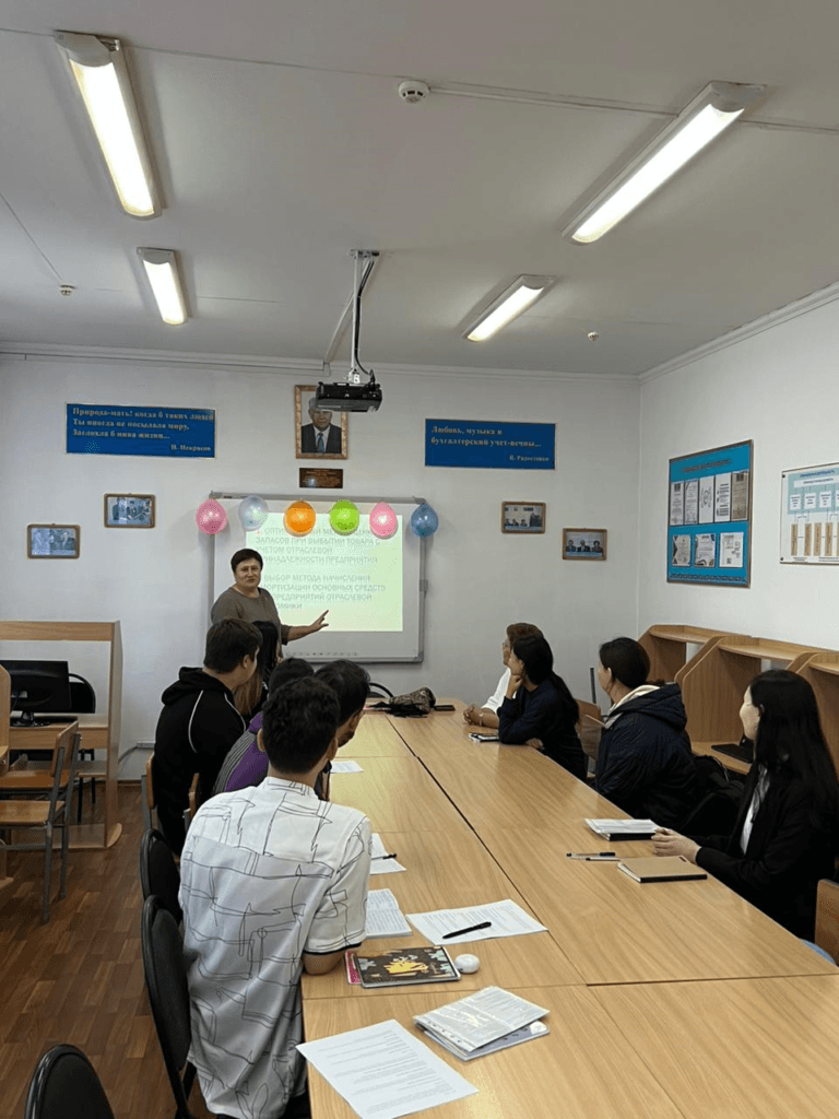 An Open Class at the Department of Accounting and Auditing: Discussing Accounting in Sectors of the Economy
