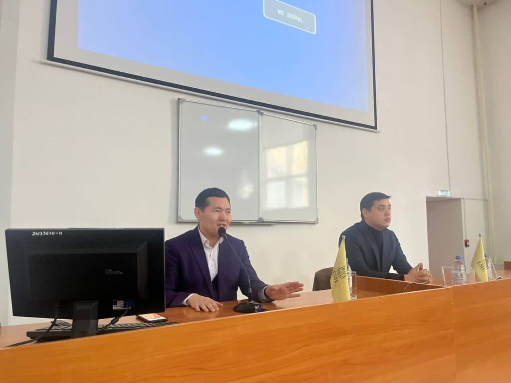 A Meeting with Theologians Was Held at Esil University