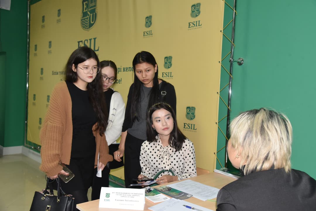 Esil University-де бос жұмыс орындары жәрмеңкесі өтеді
