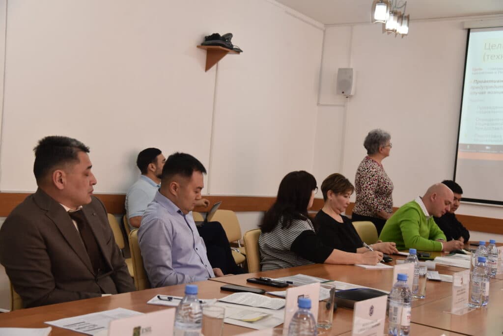 Esil University-де дөңгелек үстел өтті