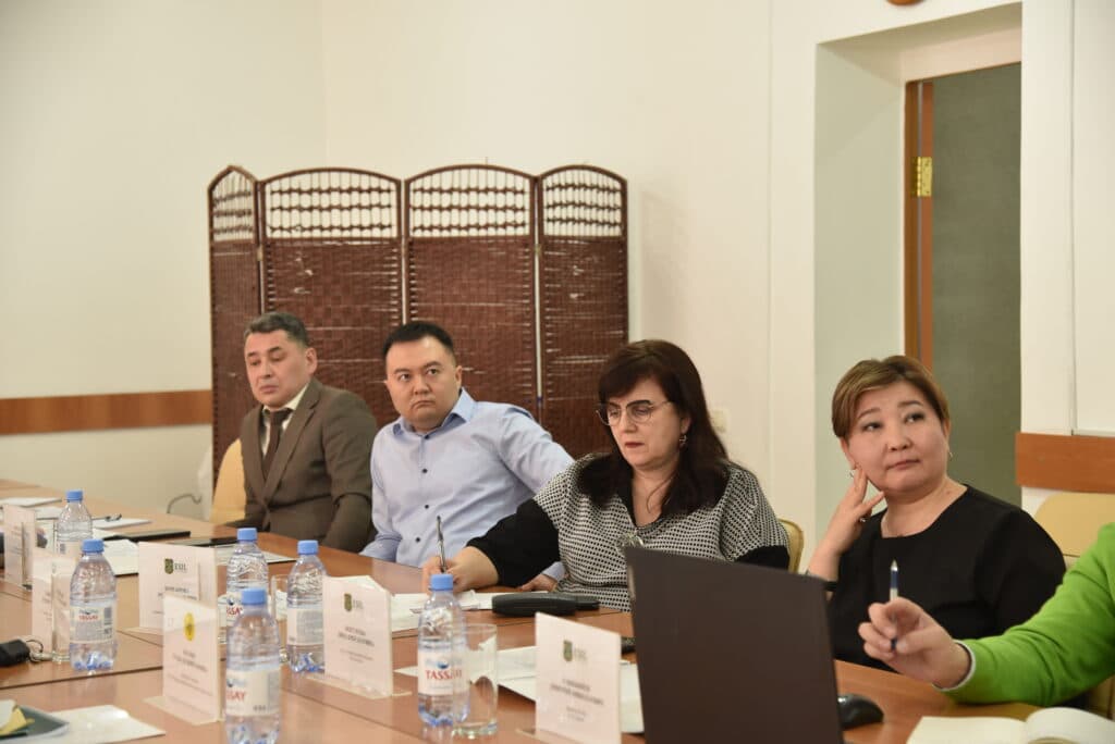 Esil University-де дөңгелек үстел өтті