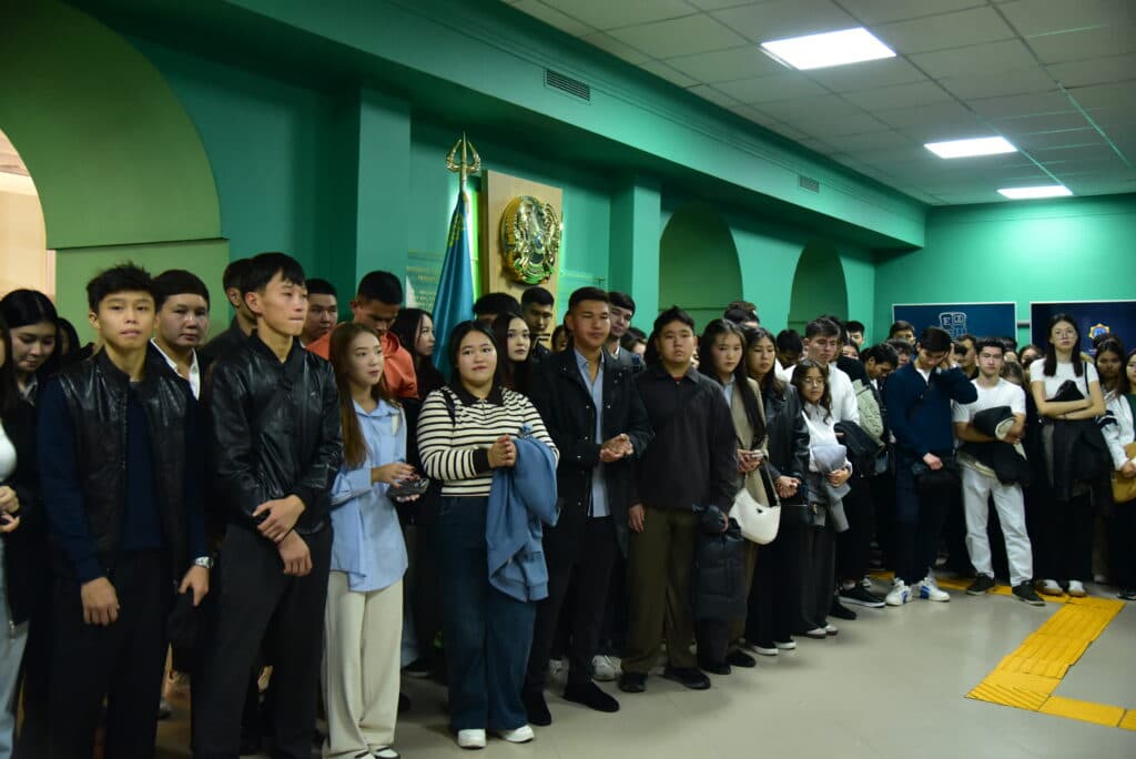 Esil University Білім күнін салтанатты іс-шарамен атап өтті