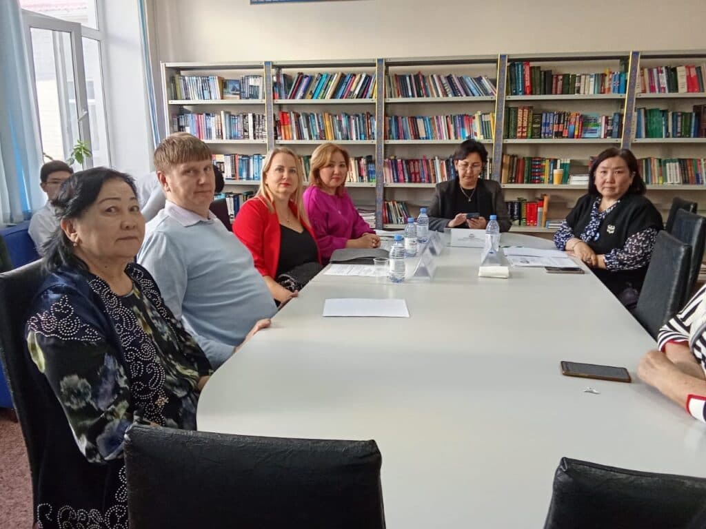 An International Round Table at the Department of Management
