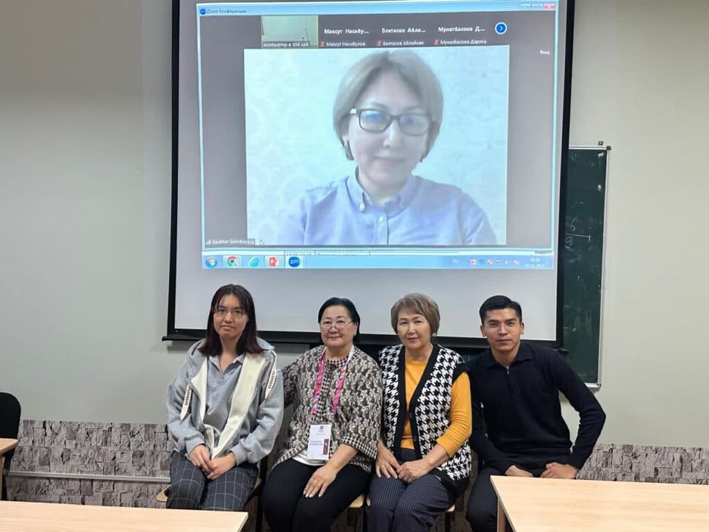 管理学教研室举办科研研讨会「企业经营与管理：现代经验与问题」