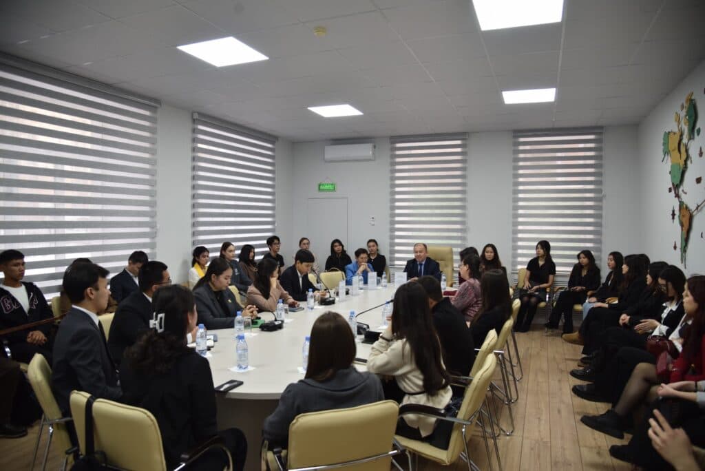 The Role of Ombudsmen in Protecting Students’ Rights Was Discussed at Esil University
