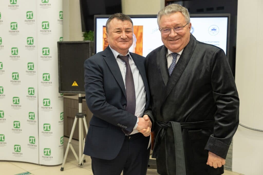 Esil University Rector Ayapbergen Aldanaevich Took Part in an International Scientific Conference Held in St. Petersburg