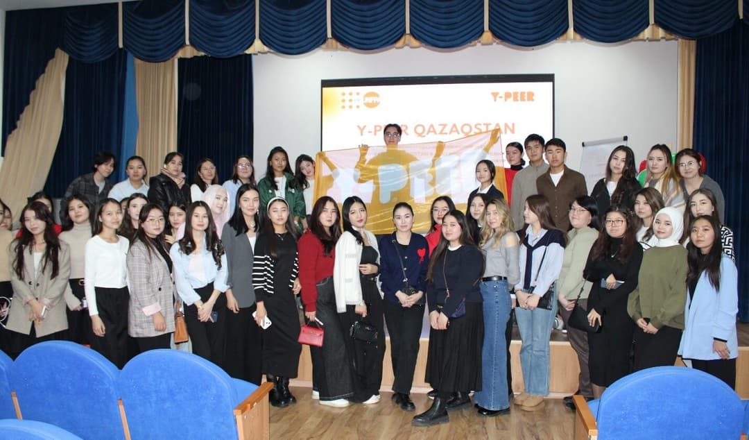 A TRAINING FOR SOCIAL WORK PROGRAM STUDENTS