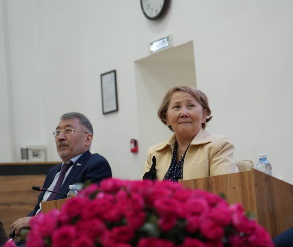 Esil University 成功举办国际科学与实践会议!