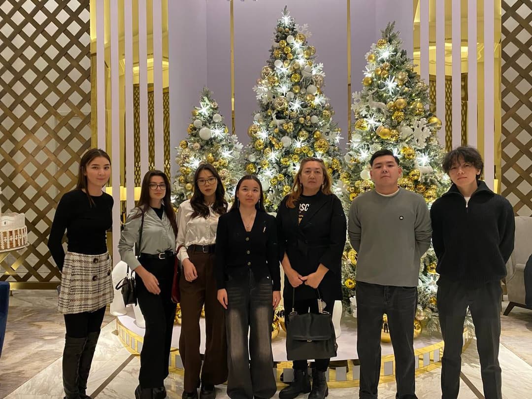 An Off-Site Lecture Was Held for Second- and Fourth-Year Tourism Program Students