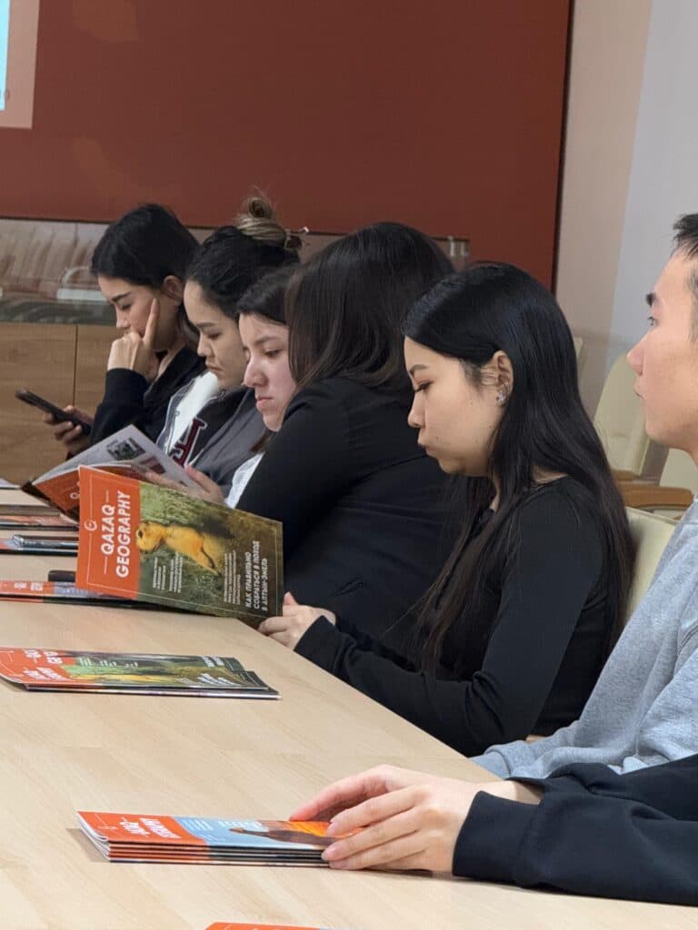 Exploring the Interaction of Ecotourism and Cultural Heritage: Students Attended the ‘QazaqGeography’ Lecture