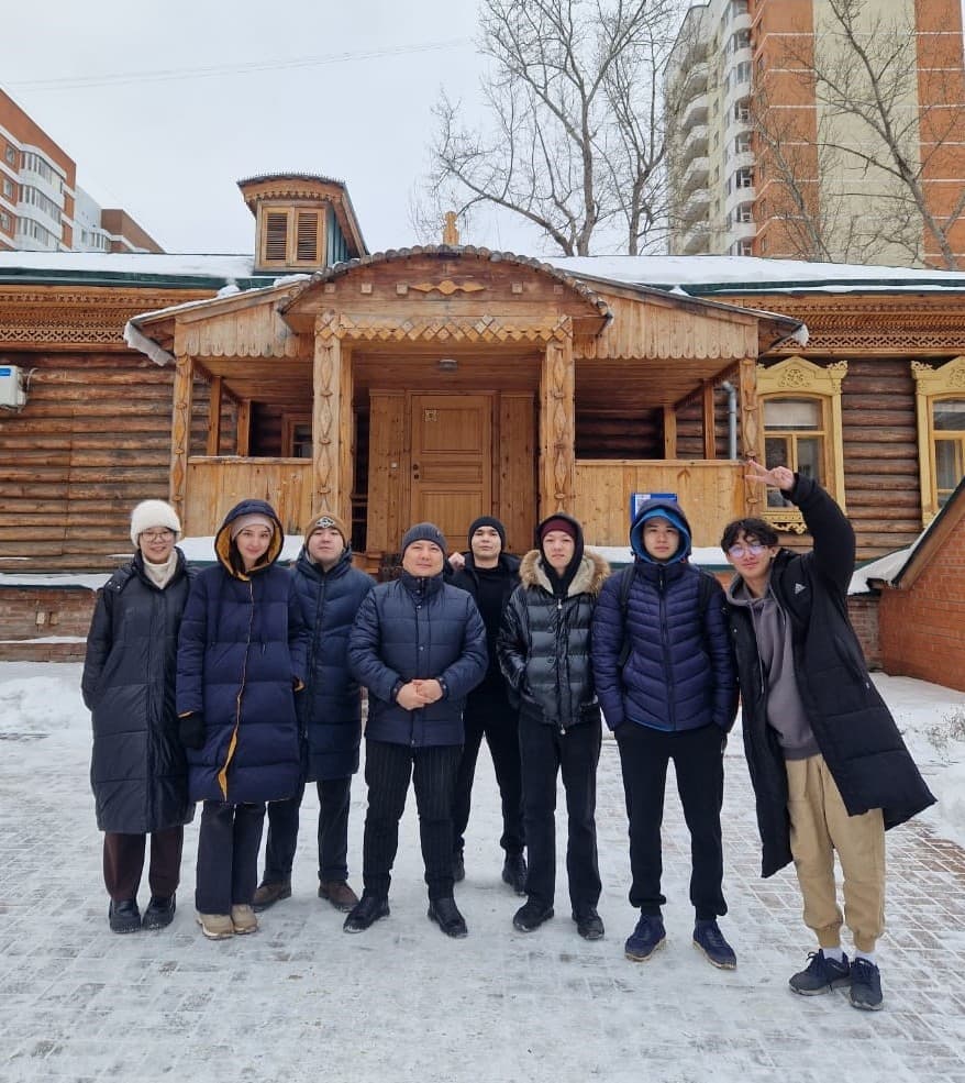 Esil University Students Visited the Center for the Preservation of Monuments and Sites of Historical and Cultural Heritage