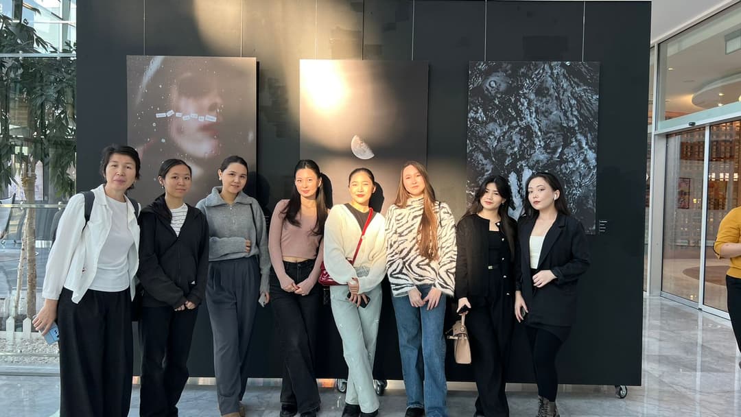 Exploring the Interaction of Art and Tourism: Students Visited an Exhibition at FORTE KULANSHI ART SPACE