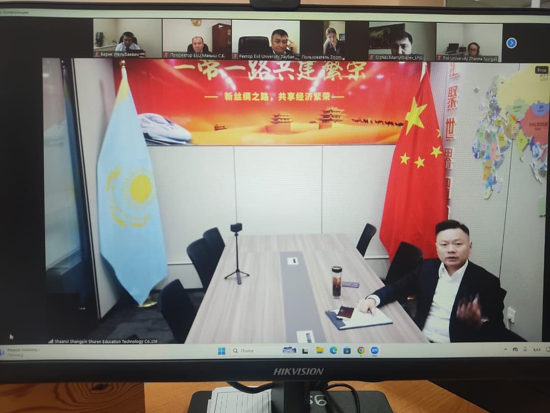 Esil University 与合作伙伴探讨国际学生招生