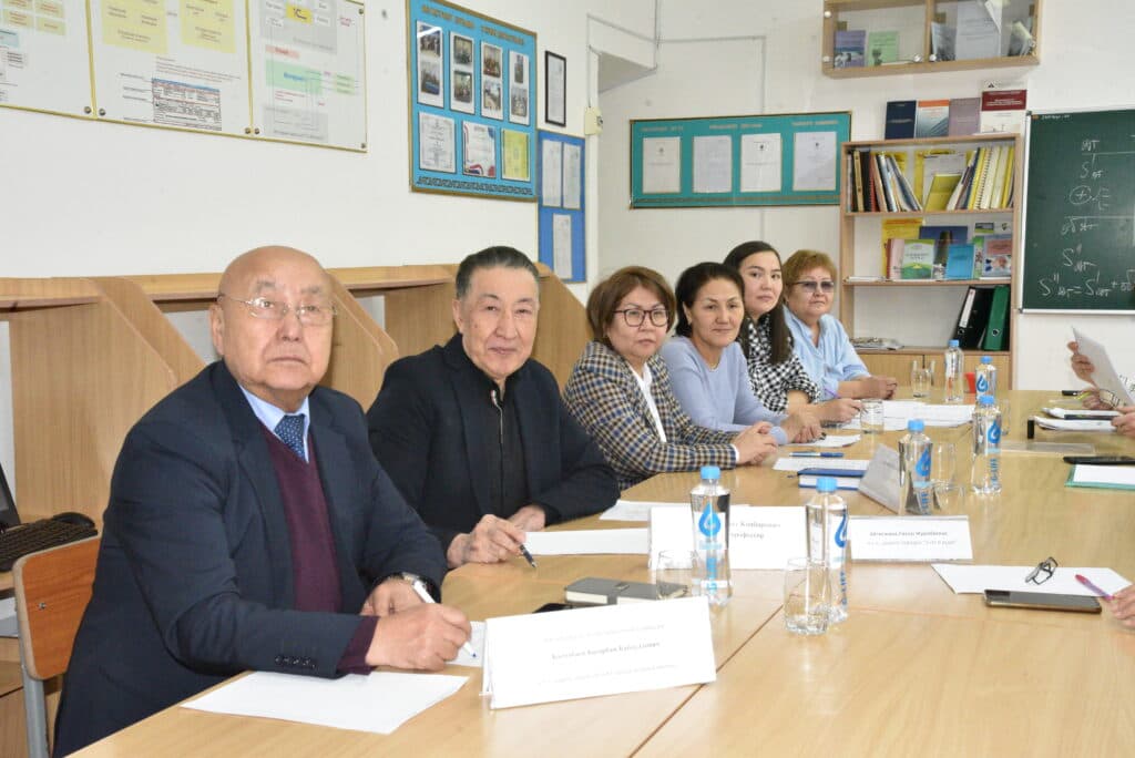 Esil University-де «Есеп және аудит» кафедрасы бойынша СҒЗЖ-нің бірінші туры өтті
