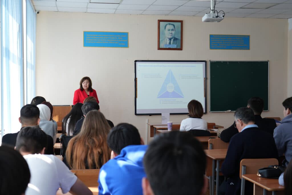 Ұлттық статистика бюросы өкілдерінің қатысуымен дөңгелек үстел өтті