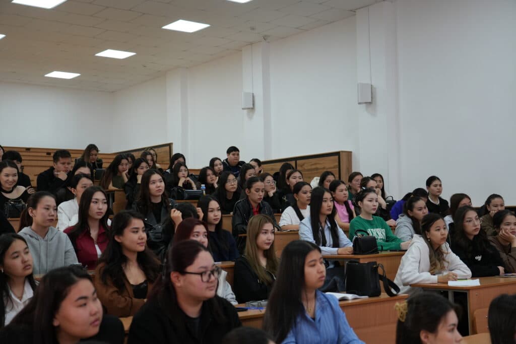 A Lecture on the Spiritual Values of Today’s Kazakhstani Youth Was Held at Esil University