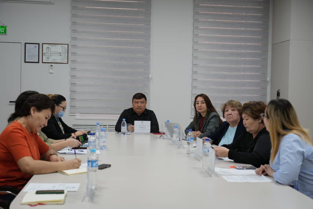 A Round Table of the Social Work Educational Program