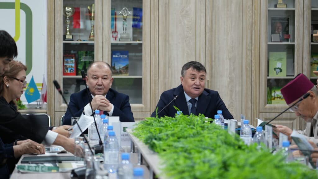 Esil University-де халықаралық дөңгелек үстел өтті