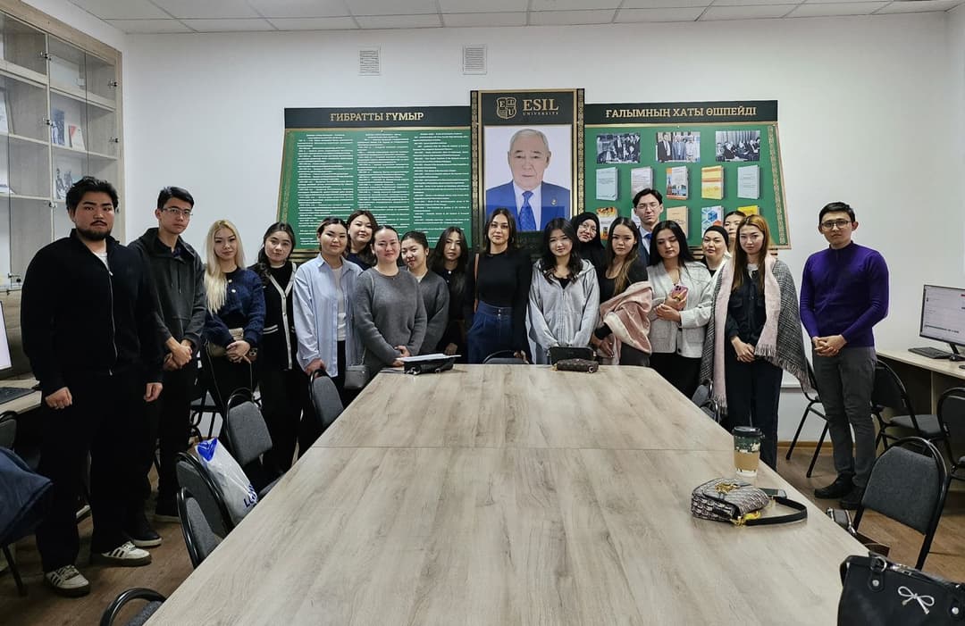 A Curator Session Was Held for Kazakhstan’s Independence Day