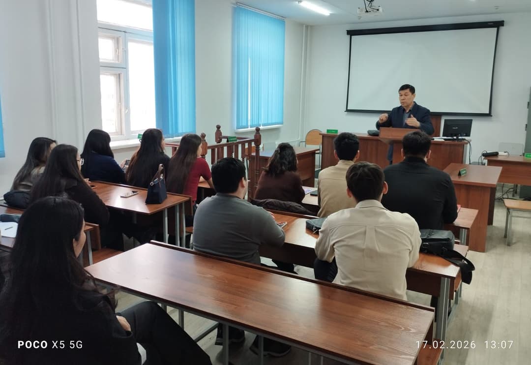 与学生探讨「哈萨克斯坦儿童」构想