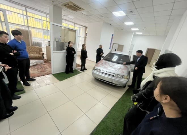 Law Students Studied Forensic Equipment in Practice