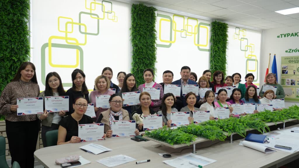 Esil University 举办双学位教育项目开发工作坊