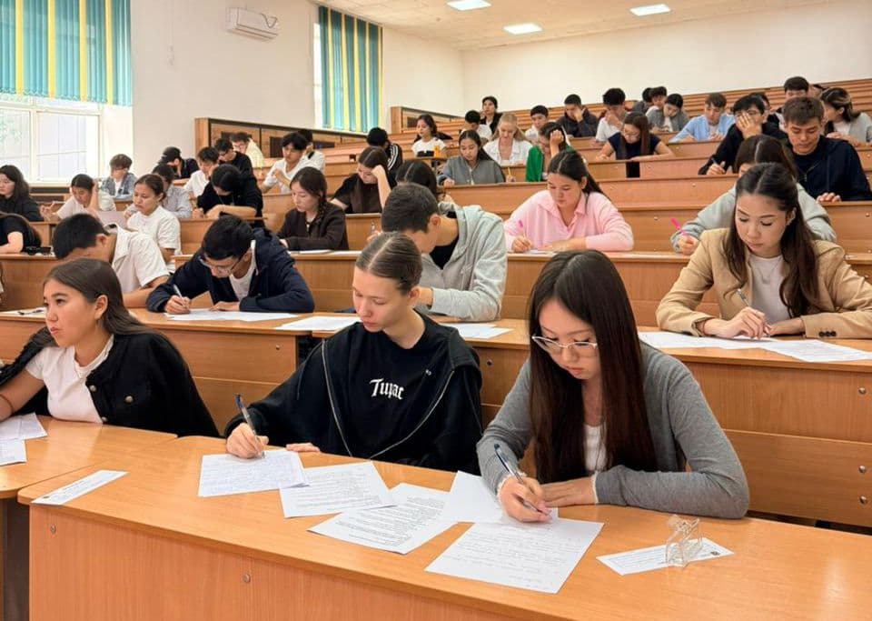 В Esil University провели информационно-консультационное мероприятие для магистрантов