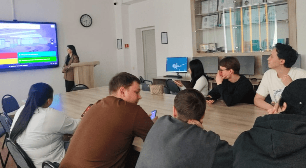 Esil University-де Kahoot қолданылған интерактивті сабақ өтті