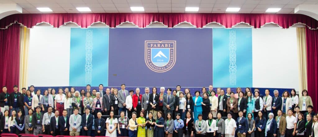 Esil University оқытушылары әлеуметтік жұмыс бойынша халықаралық конференцияға қатысты