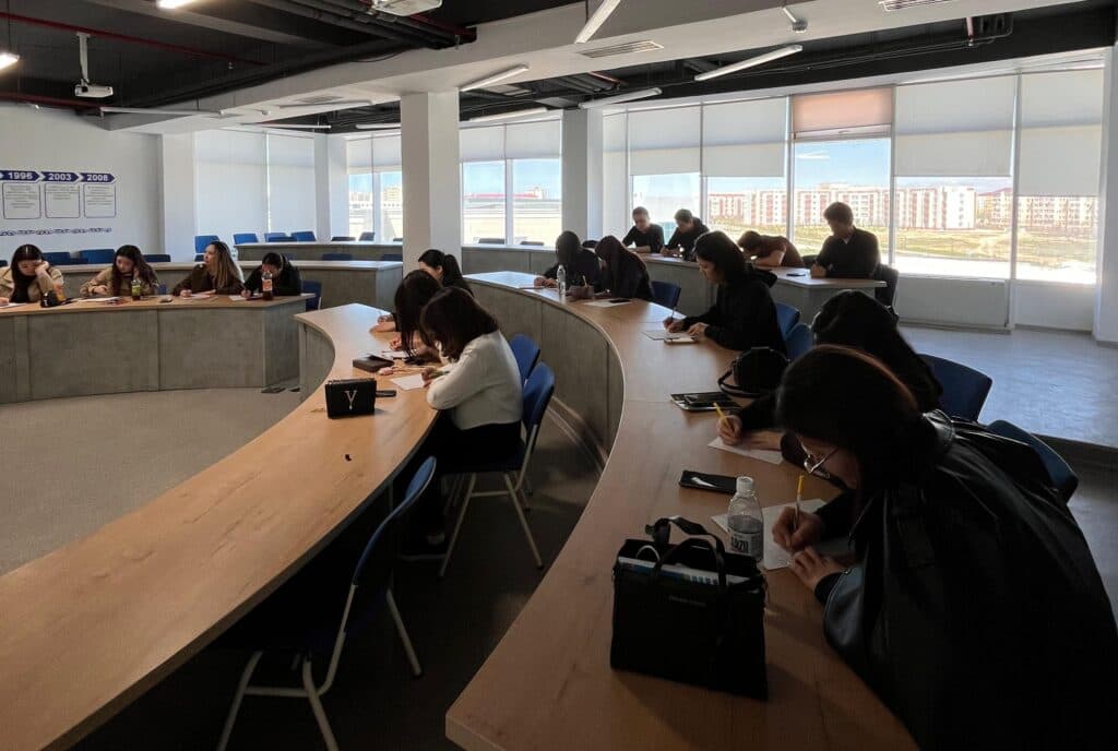 Esil University оқытушылары академиялық ұтқырлық аясында дәрістер оқыды