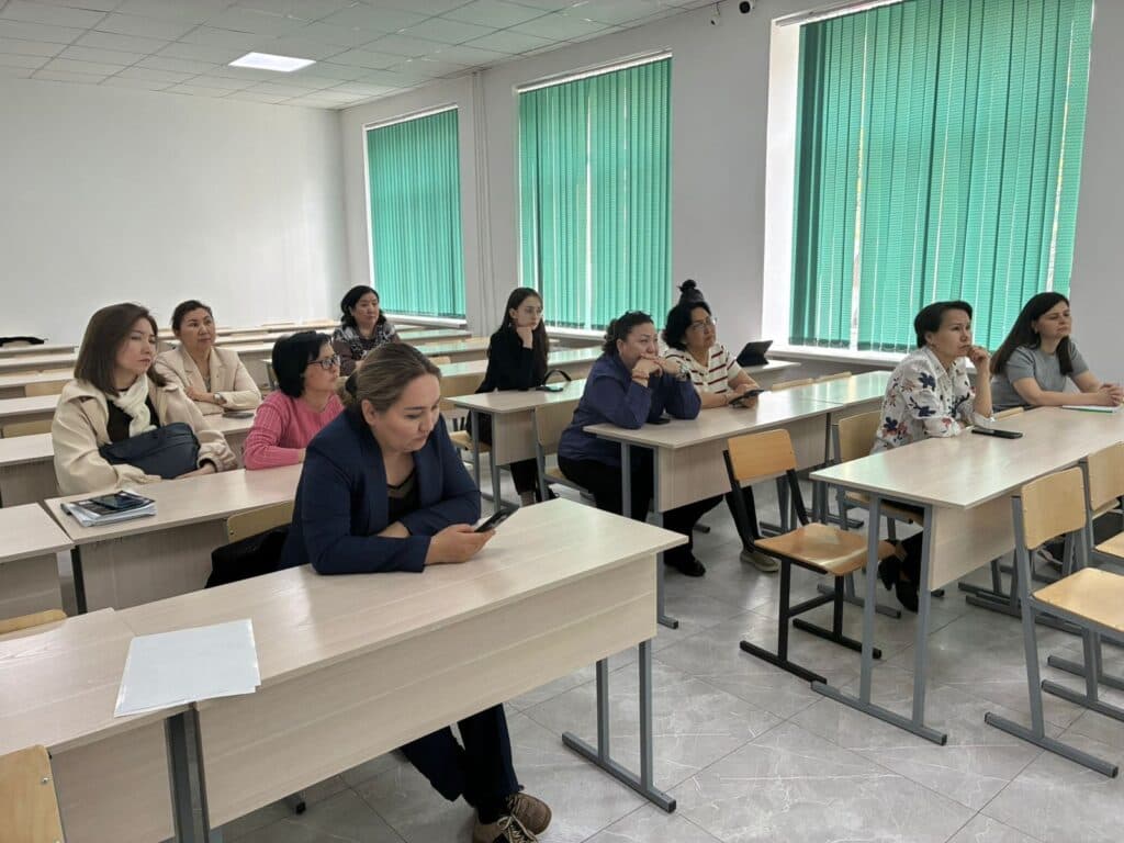 Esil University hosted a meeting with a mortgage lending specialist