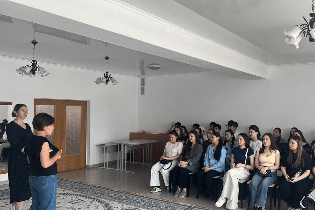 Esil University Students Visit SOS Children’s Village Astana