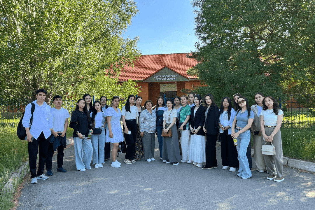 Esil University Students Visit SOS Children’s Village Astana
