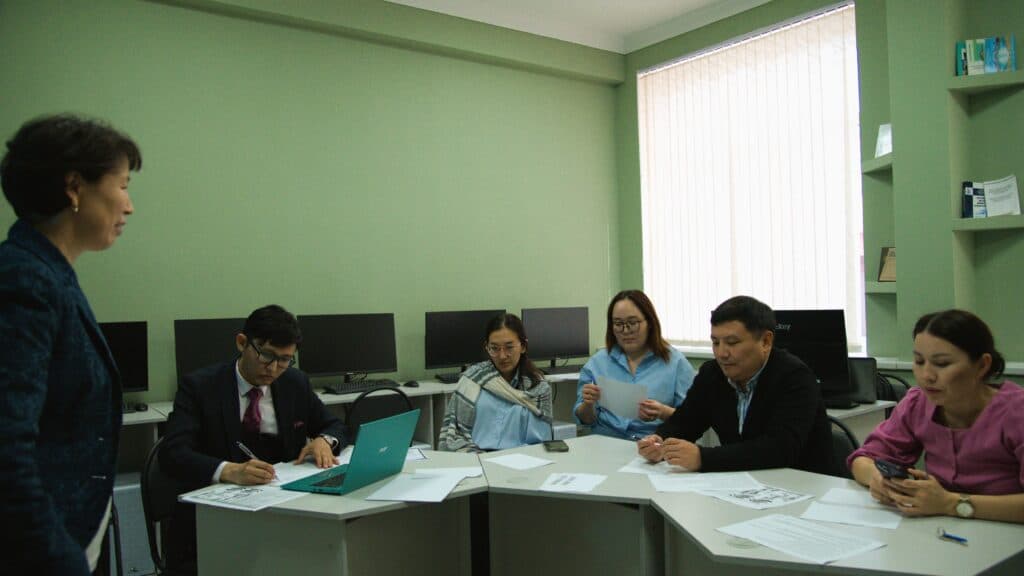 The Seminar ‘Communicative Game Technology as a Tool for Enhancing Learning and Cognitive Activity in the Educational Process’ for Faculty During Tourism Week