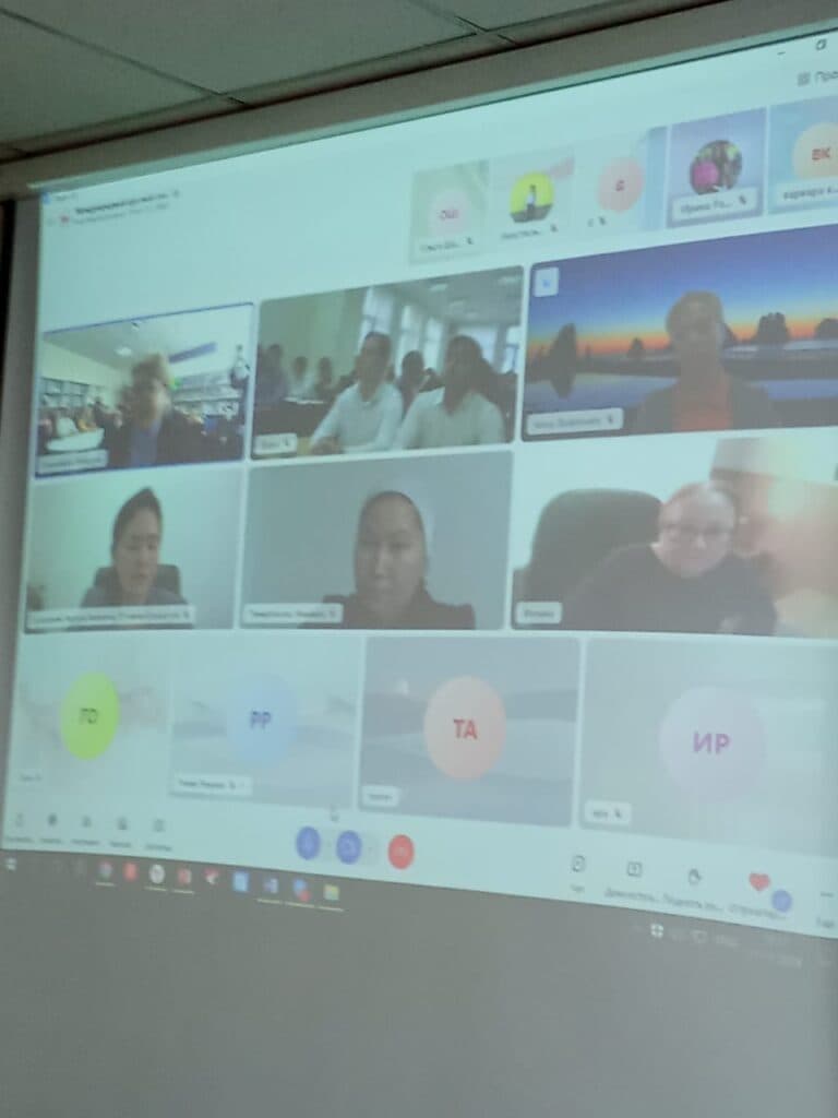 INTERNATIONAL ROUND TABLE AT THE DEPARTMENT OF MANAGEMENT