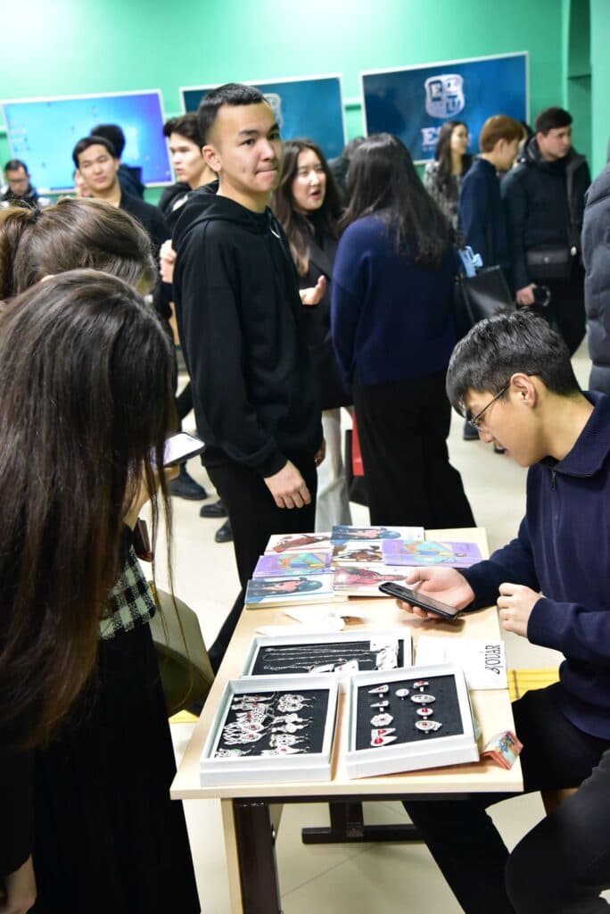 A Book as a Bridge Between Generations: A Fair Marking the 85th Anniversary of Abish Kekilbayuly