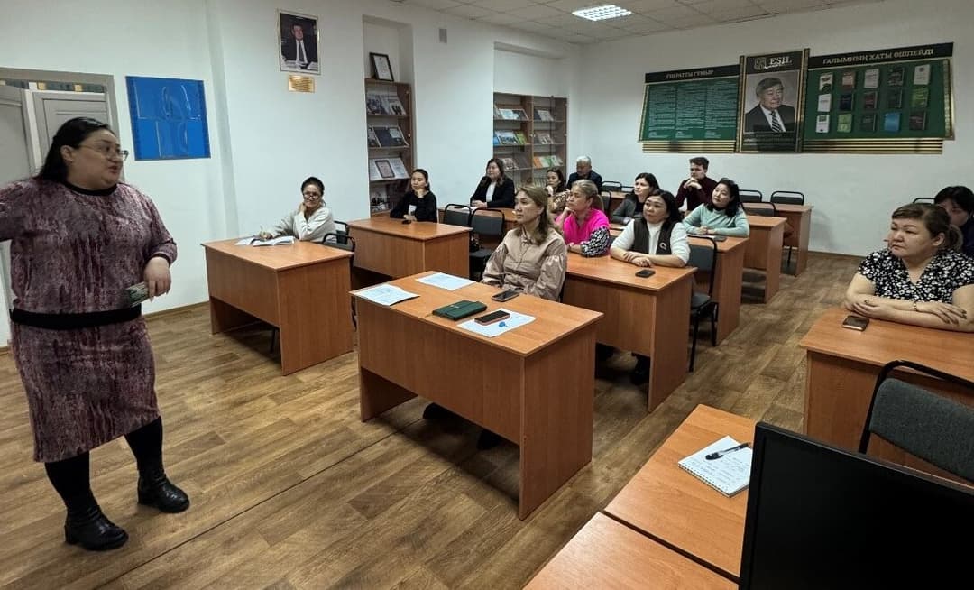A Dean’s Office Meeting with Curators: Discussing Educational Work and Preparation for the Winter Exam Session