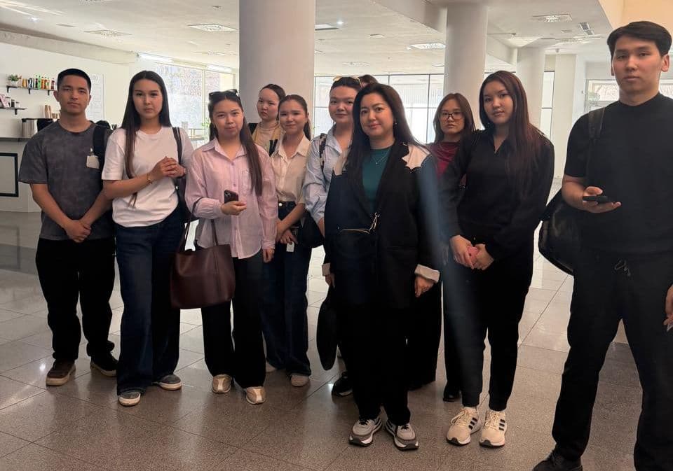 Студенты Esil University посетили городской концерт по профилактике наркоправонарушений