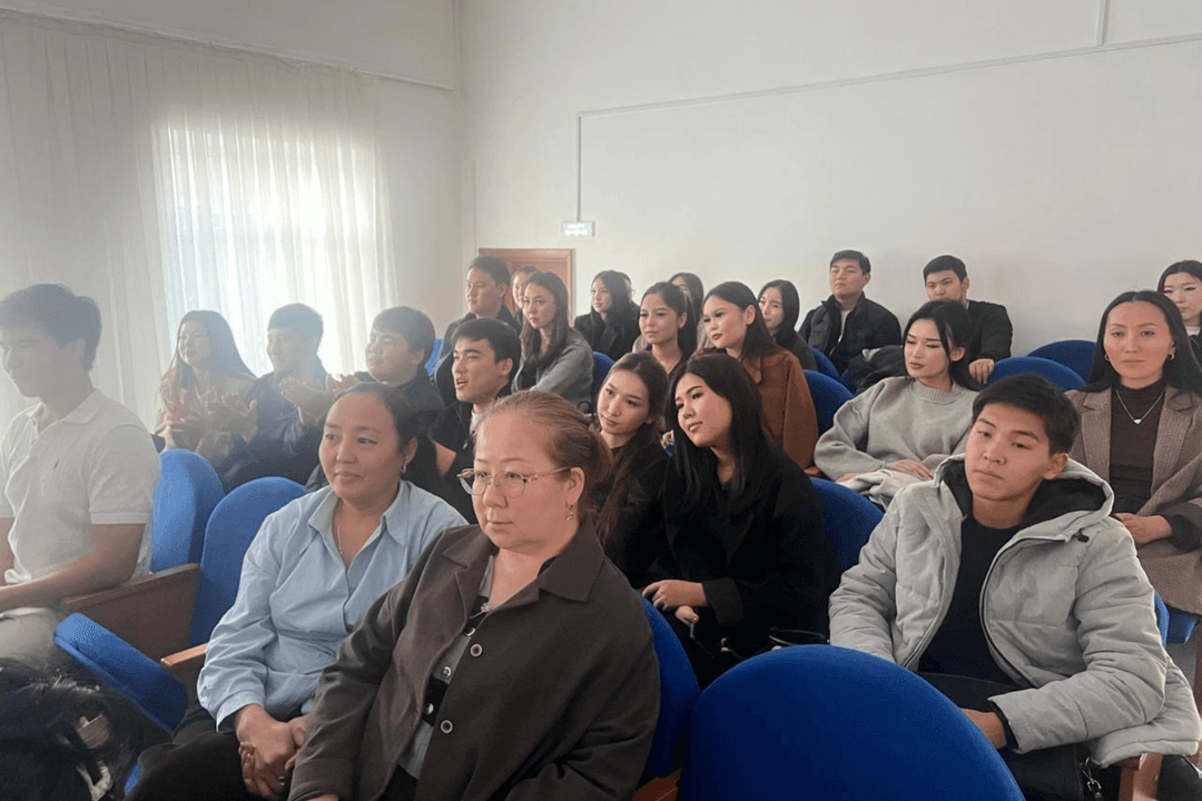 Посещение праздничного концерта студентами Esil University