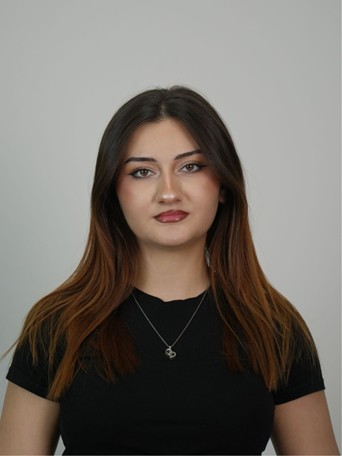 Ахметова Азиза Джаффаровна — жастар ісі жөніндегі комитеттің басшысы