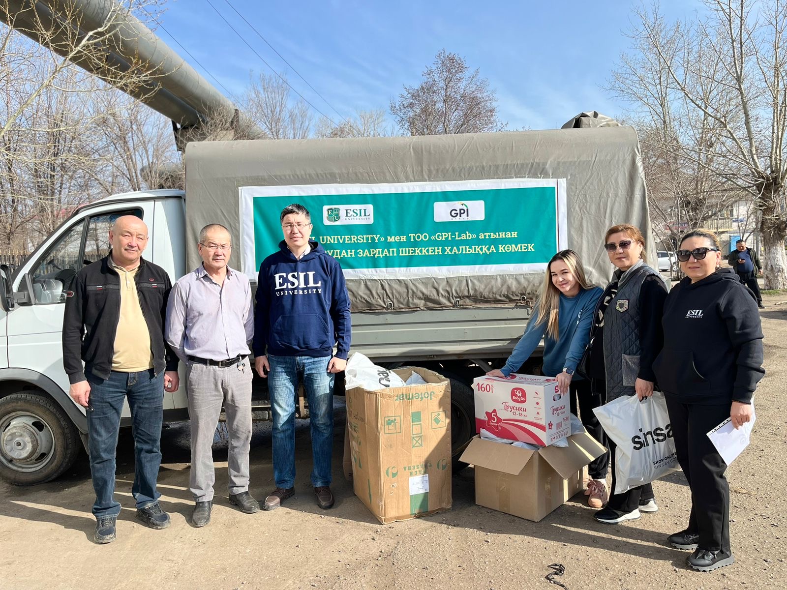 Esil University и партнеры помогают жителям затопленных районов