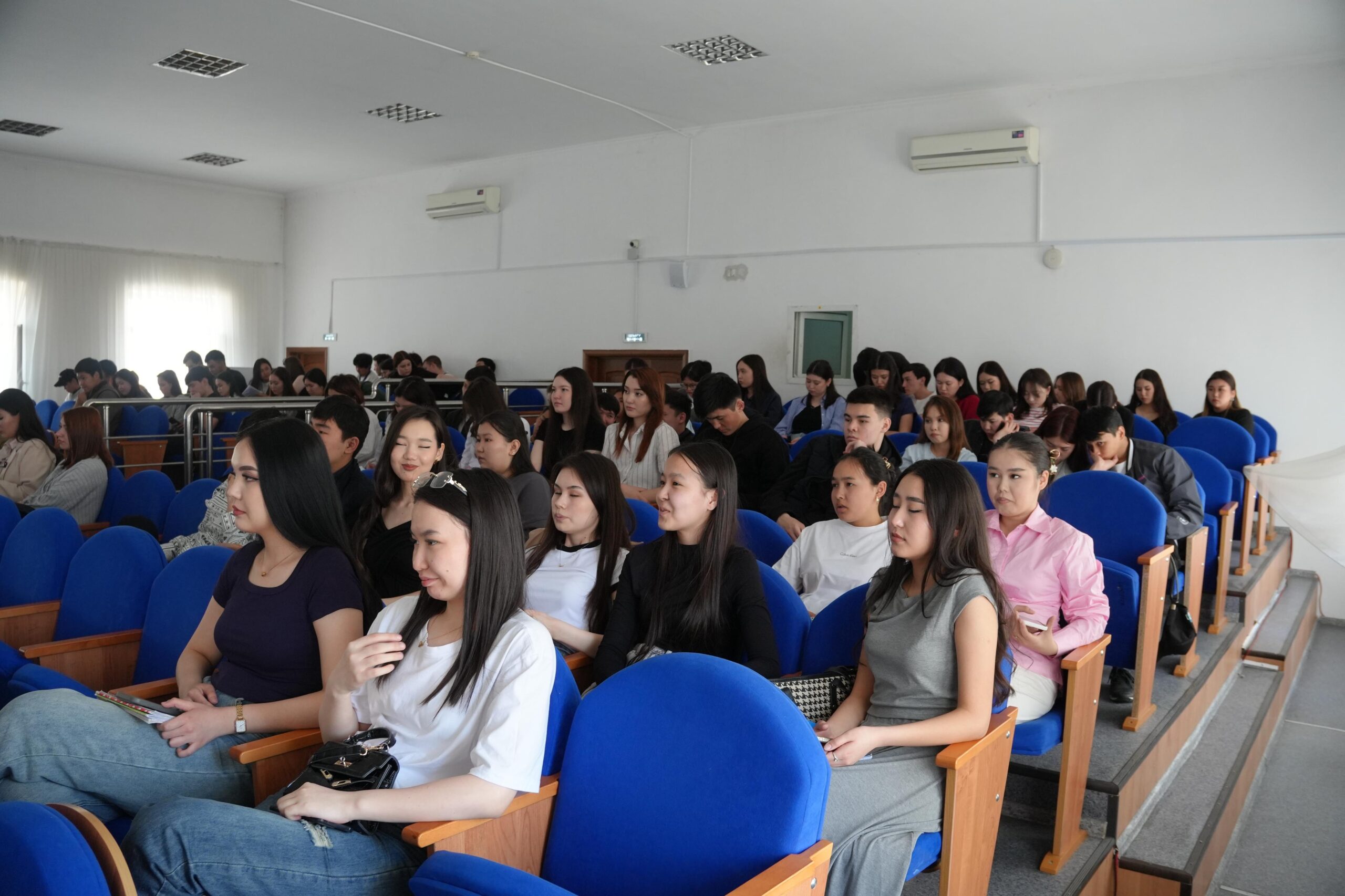 Открытое занятие на актуальную тему в Esil University