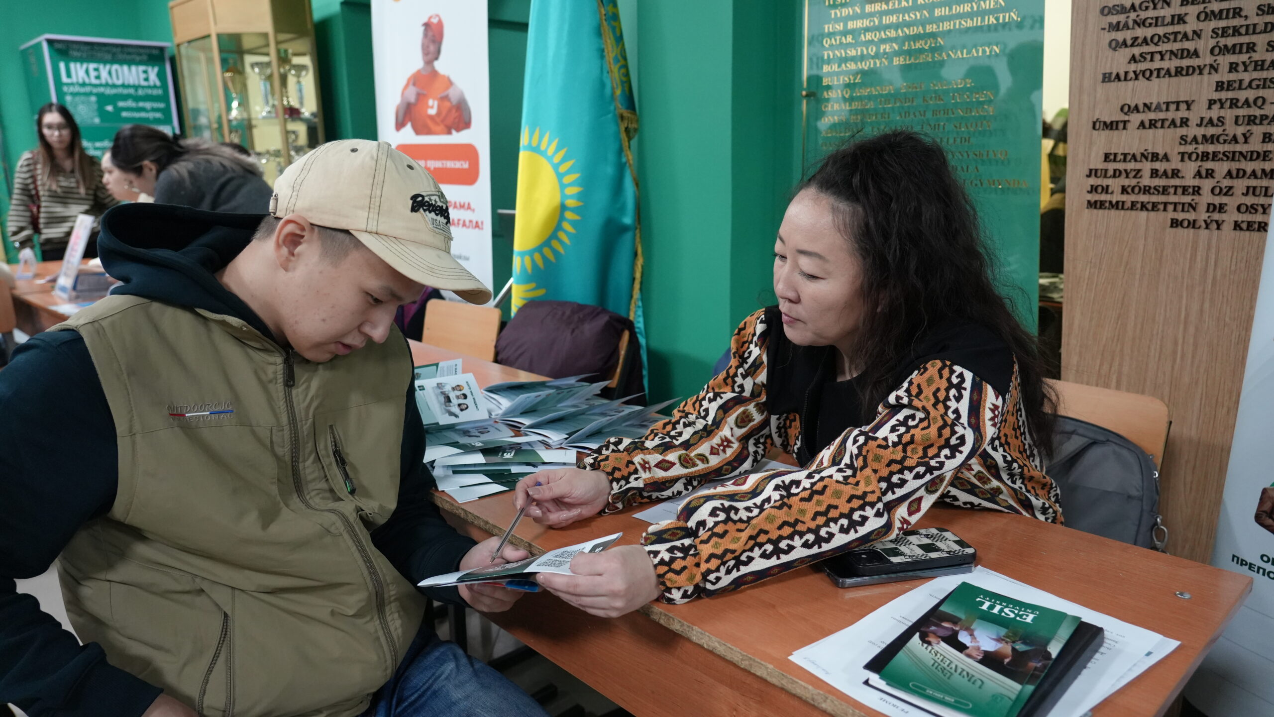 В Esil University прошла ежегодная ярмарка вакансий