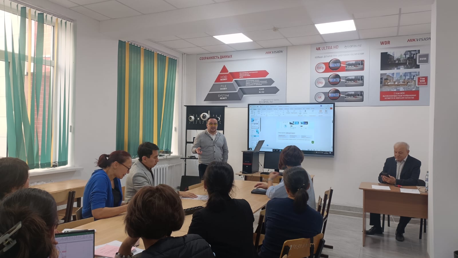 Учебная лаборатория биометрии начала работу