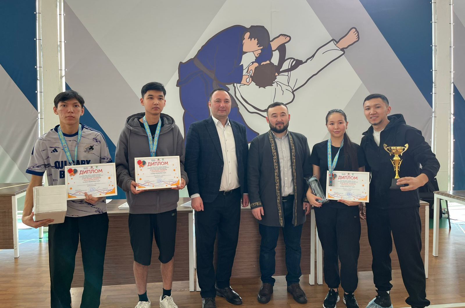 Студенты Esil University проявили мастерство в турнире по настольному теннису