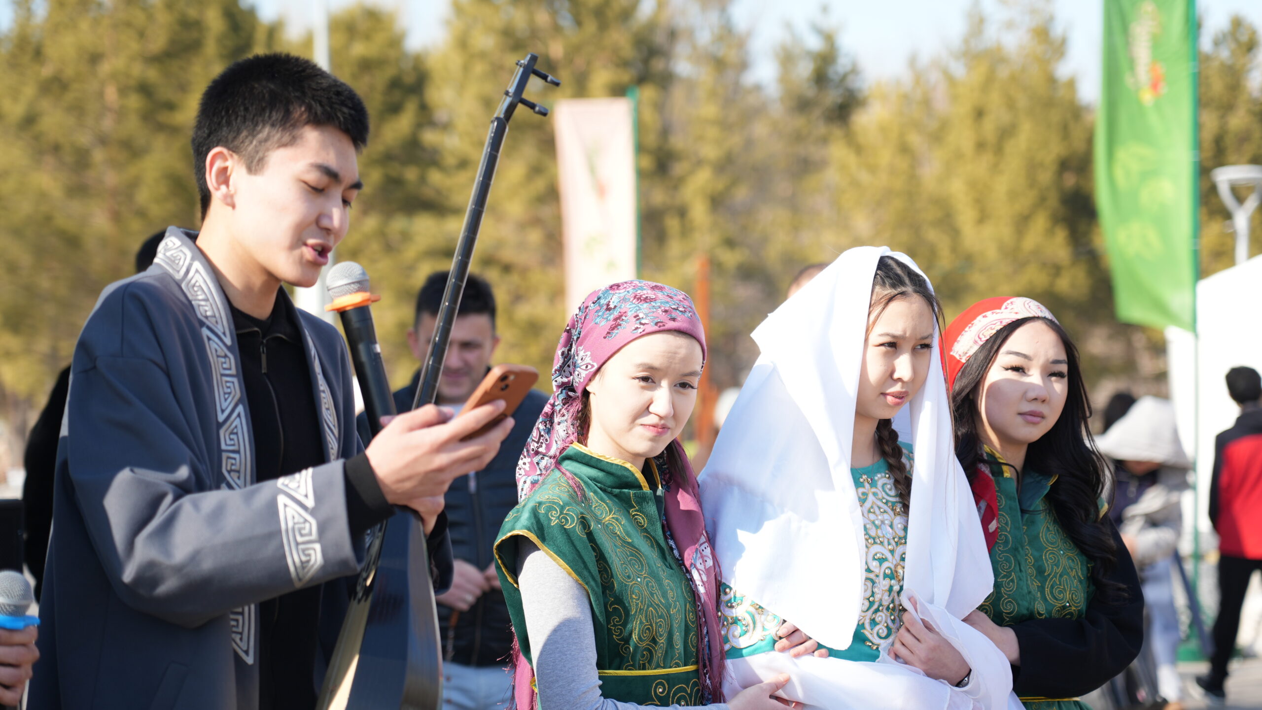 Esil University отметил Наурыз в парке Ататюрк