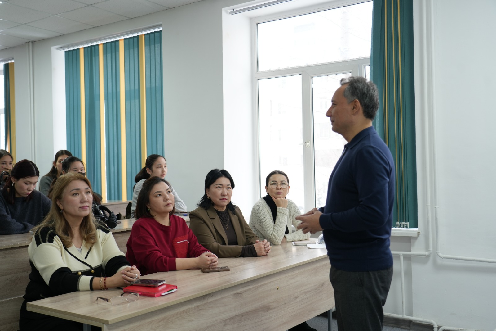 В Esil University прошла гостевая лекция на тему «История капитализма»